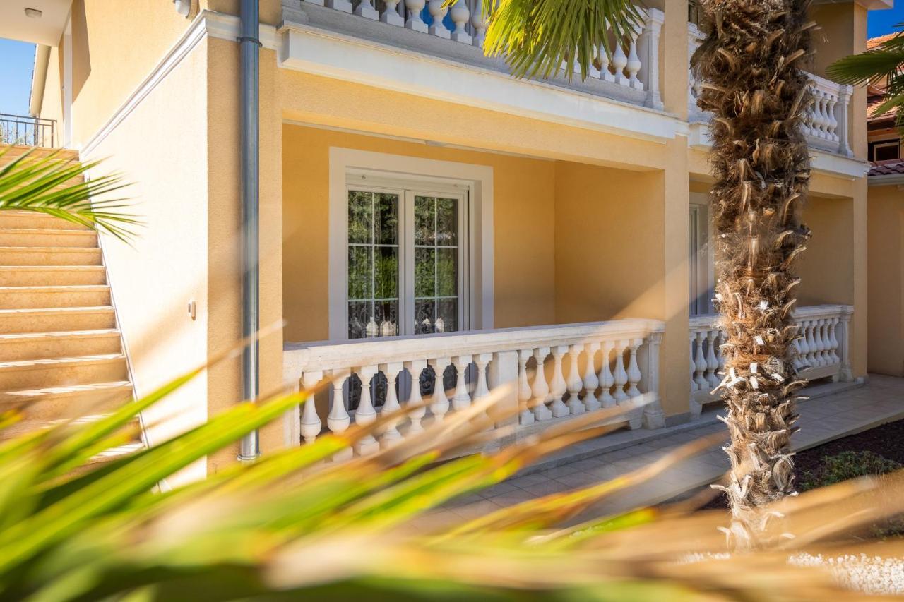 Villa Opatic Porec Exterior photo